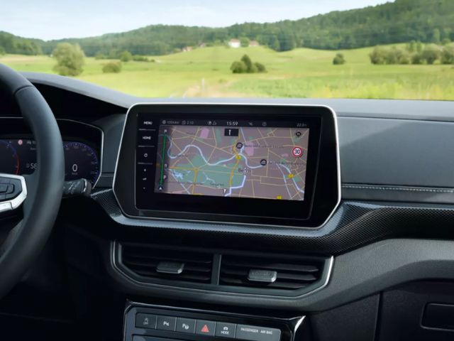 T-クロスを買って後悔する理由「純正ナビに対して不満が多い」